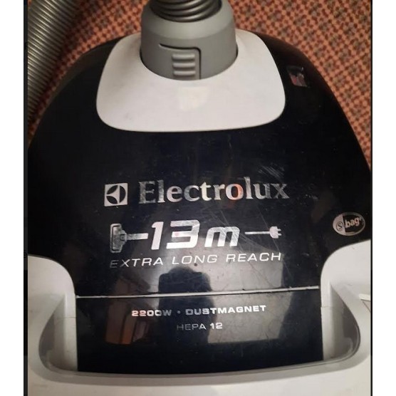 Aspirateur DUSTMAGNET HEPA12ERGOSHOCK ELECTROLUX